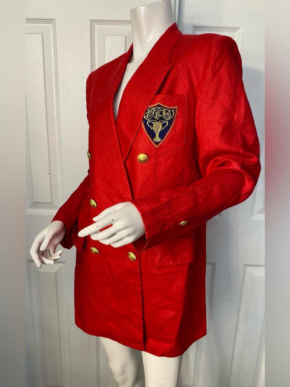 💯Linen Classiques Entier Red Double-Breasted Blazer with Crest and Gold Buttons